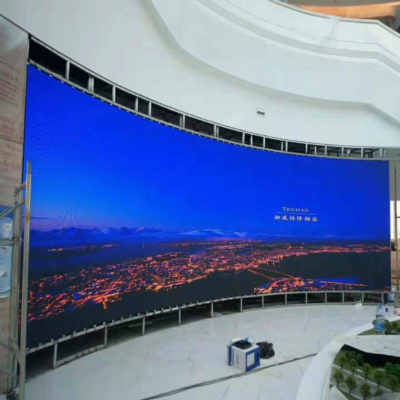 Indoor P3 Curved Design LED Display Screen